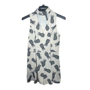 Design Lab by Lord & Taylor Womens Cream and Black Pineapple Print